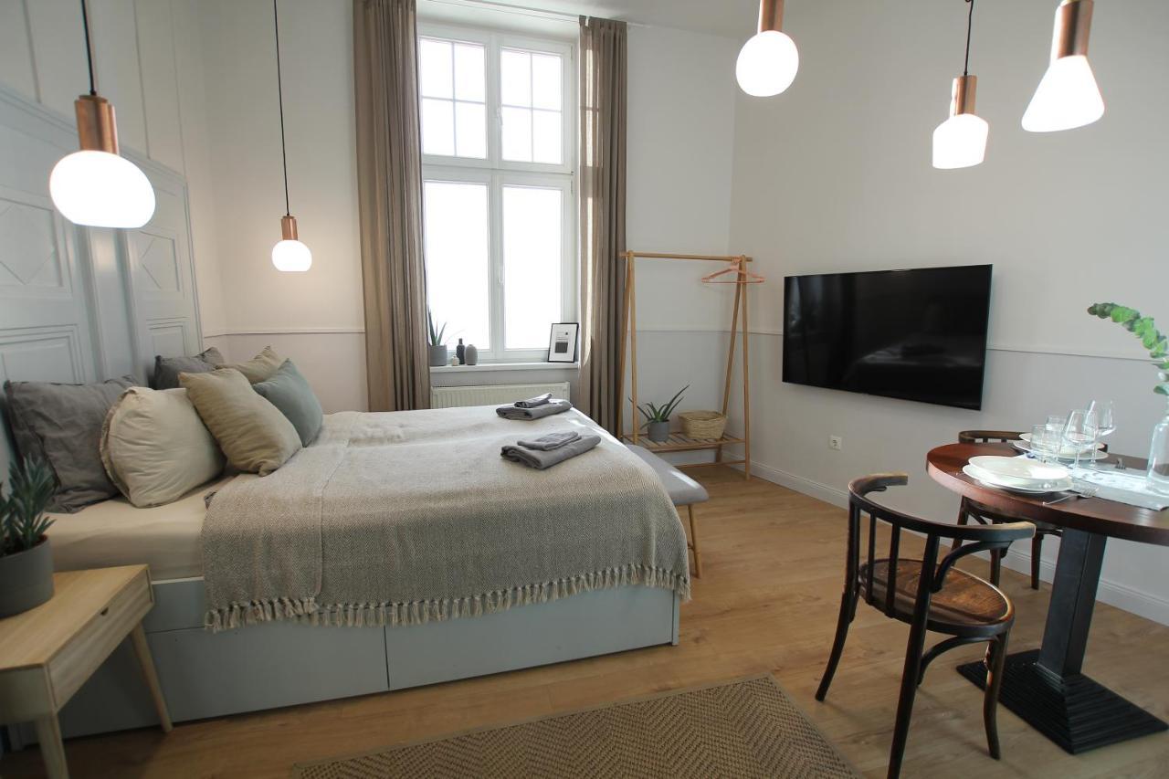 Gellerico Apartments Deak Square Budapest Exteriör bild